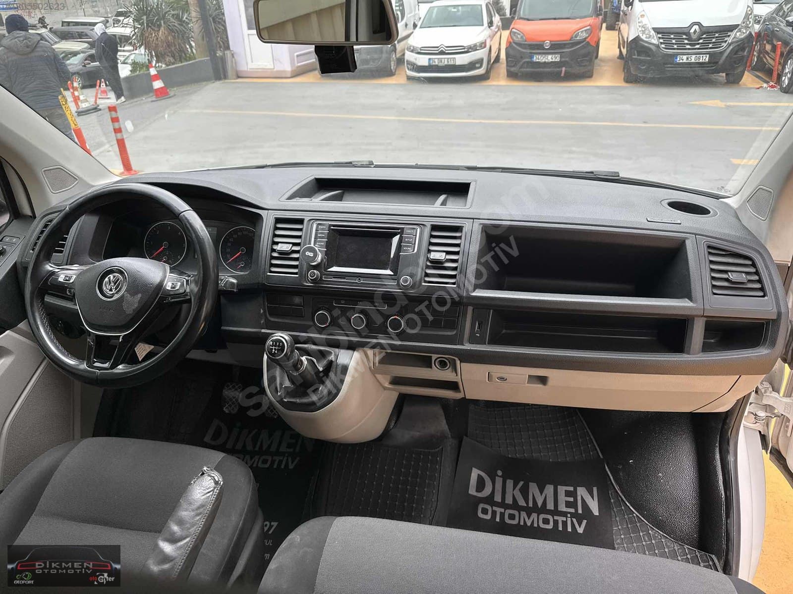 Volkswagen Transporter - 10