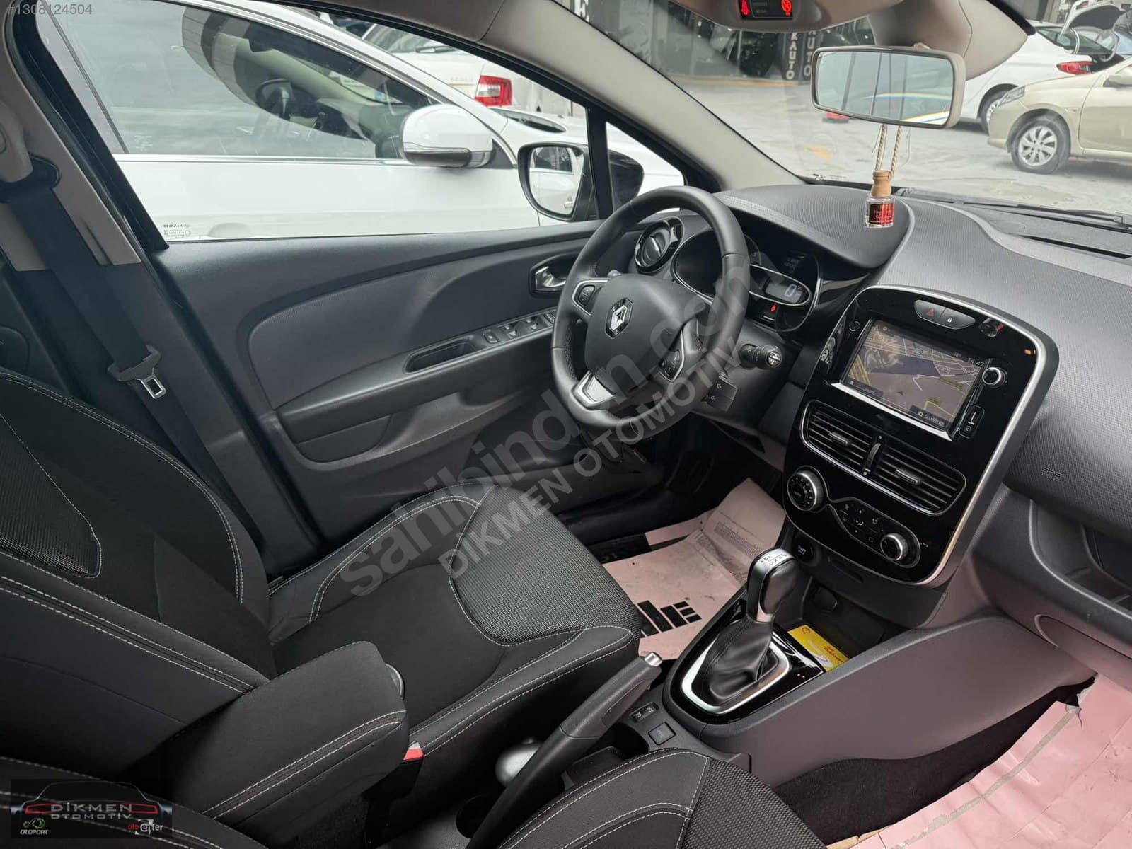 Renault Clio - 6
