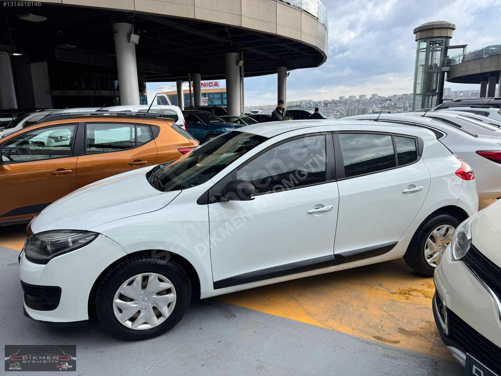 Renault Megane - 9