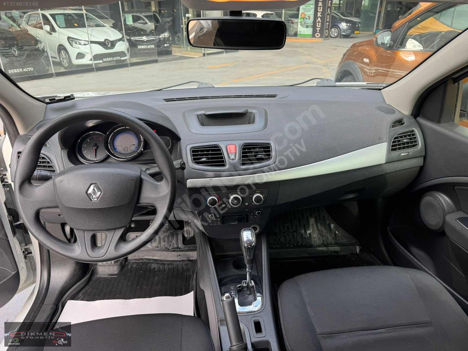 Renault Megane - 11