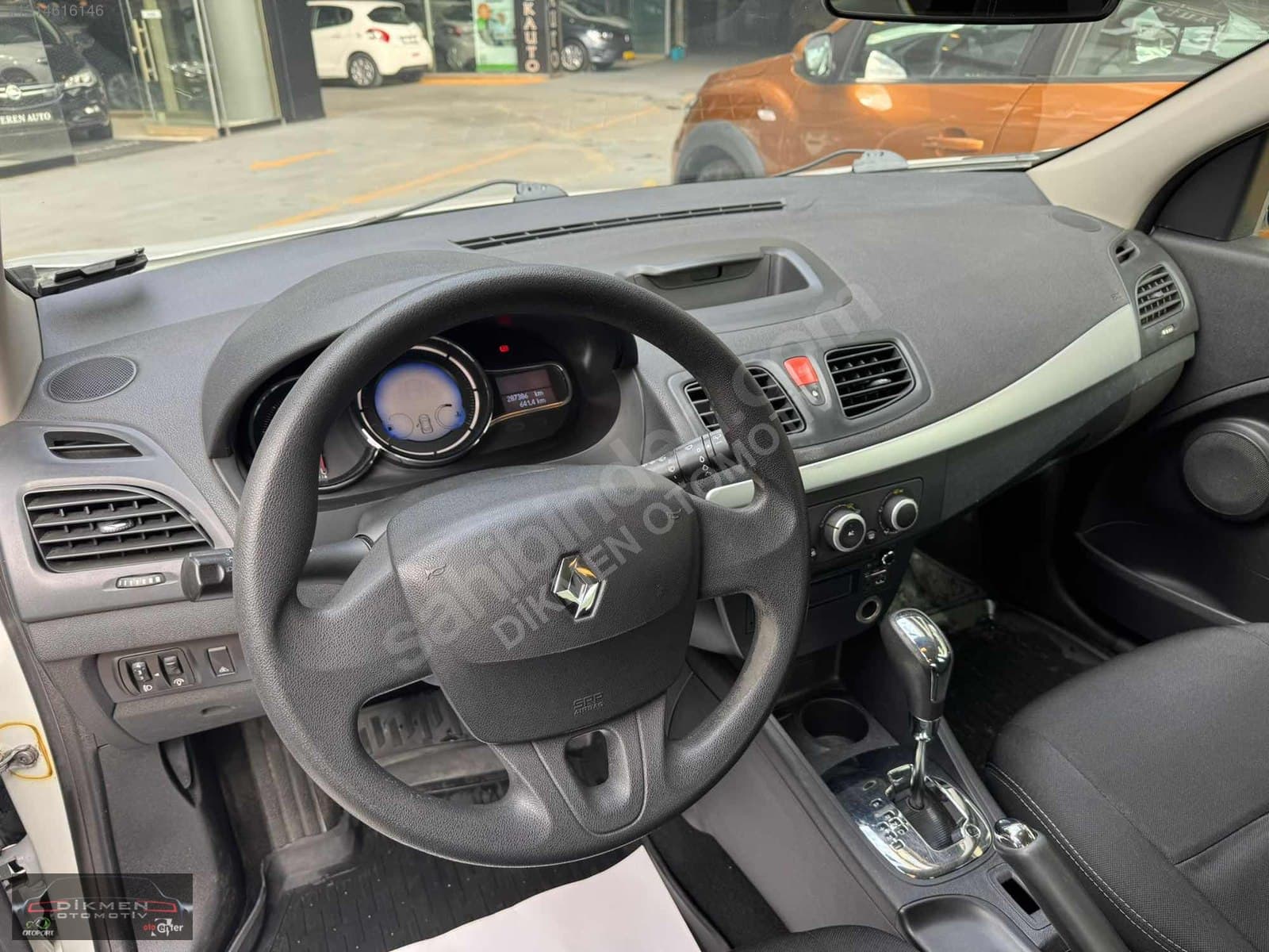 Renault Megane - 15