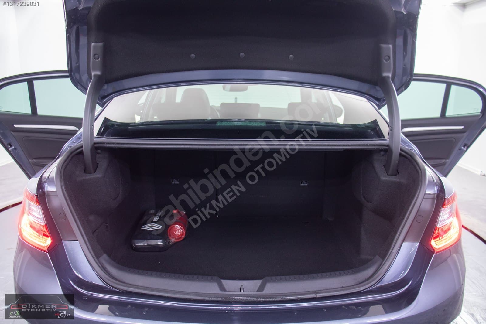 Renault Megane - 18