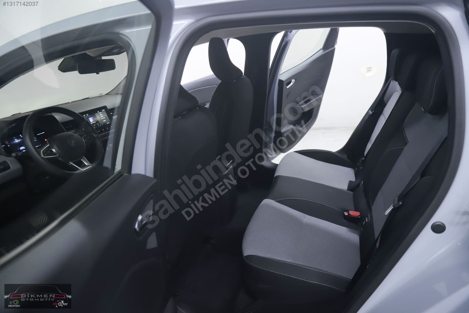 Renault Clio - 13