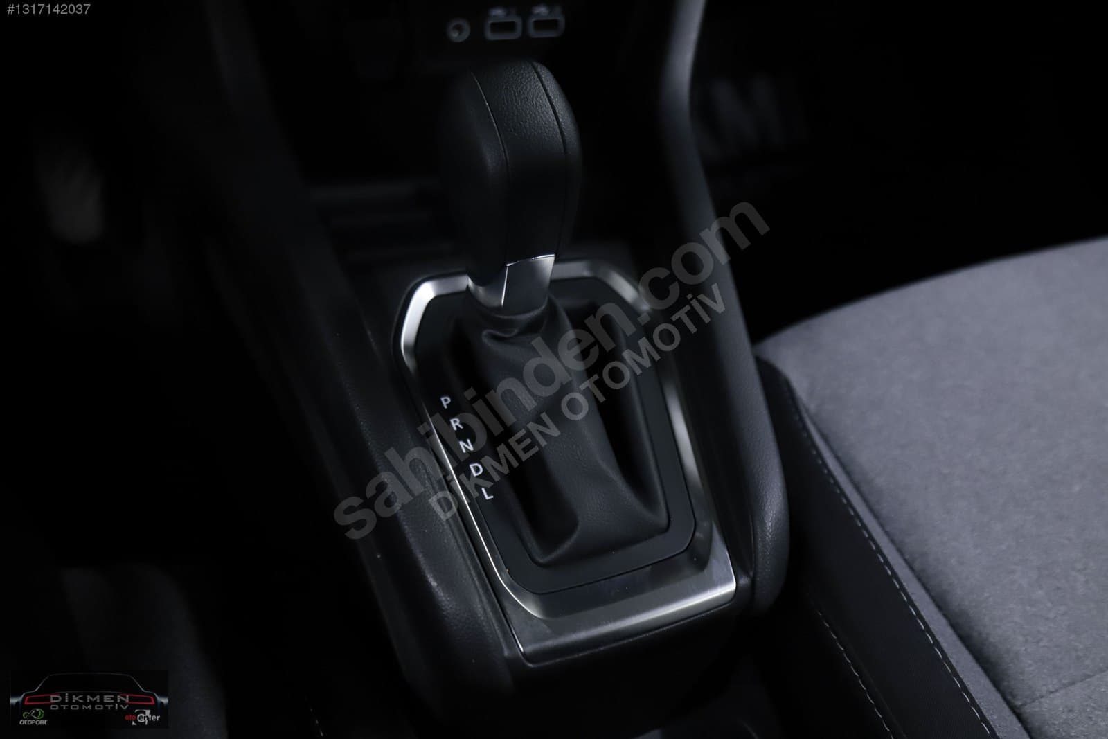Renault Clio - 25