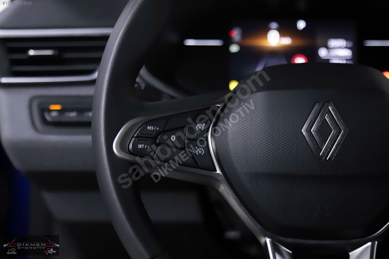 Renault Clio - 18