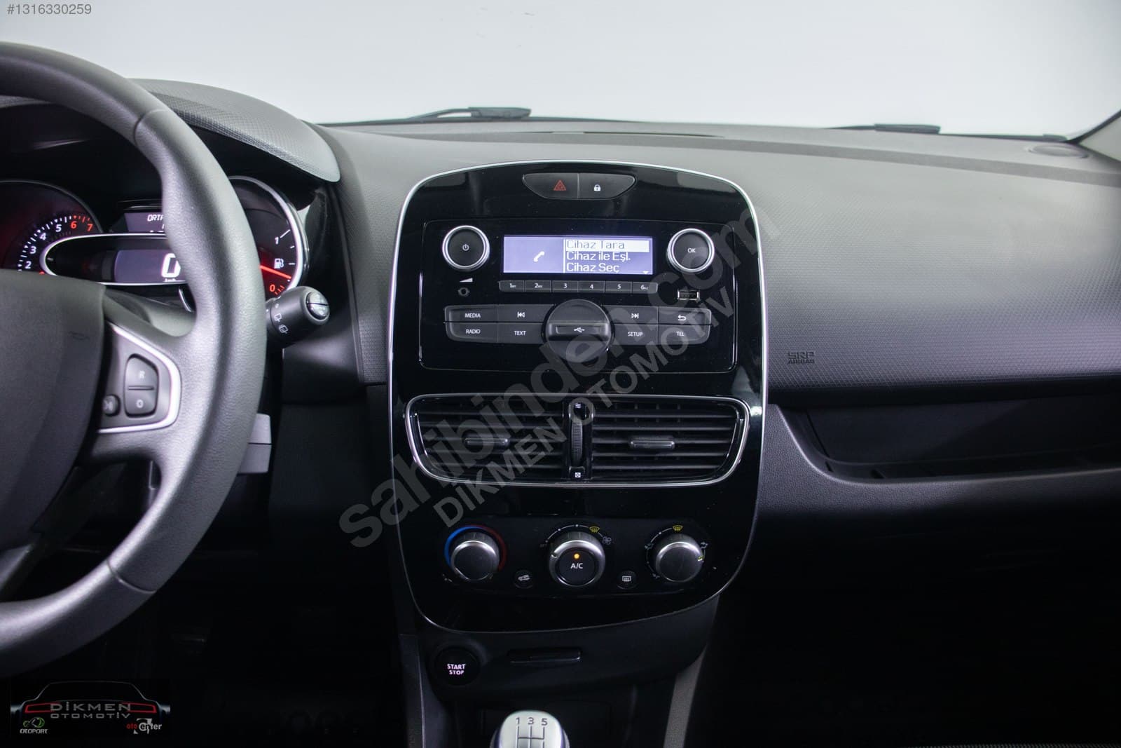 Renault Clio - 15