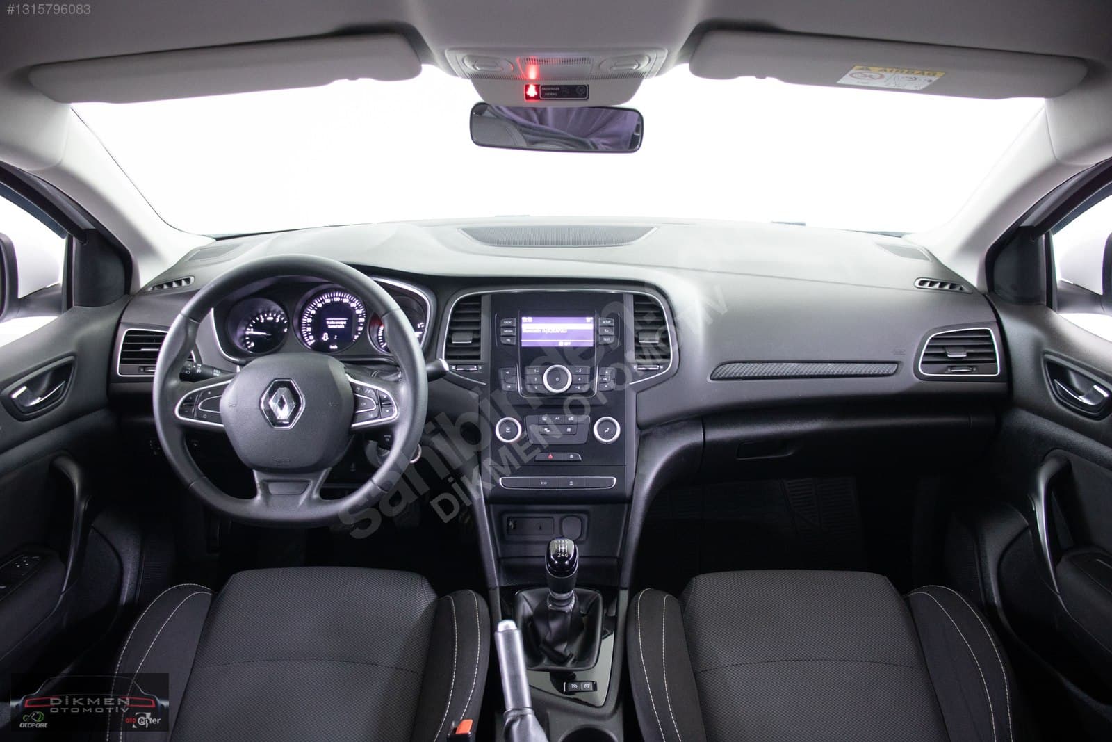 Renault Megane - 12