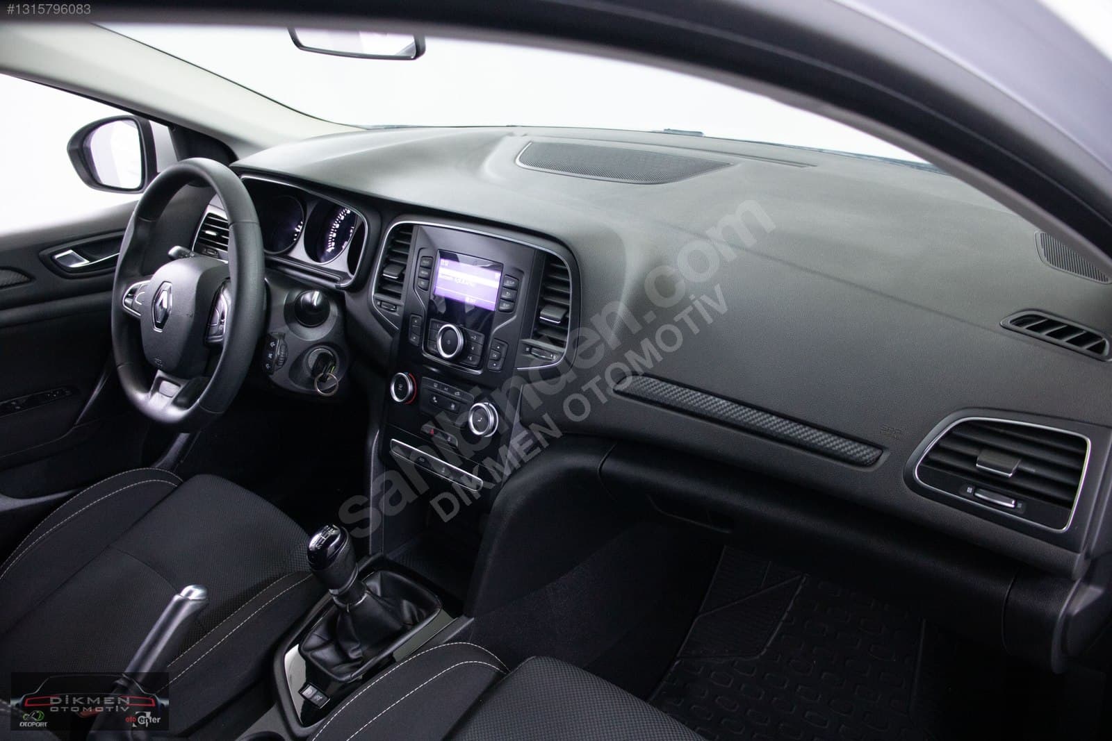 Renault Megane - 18